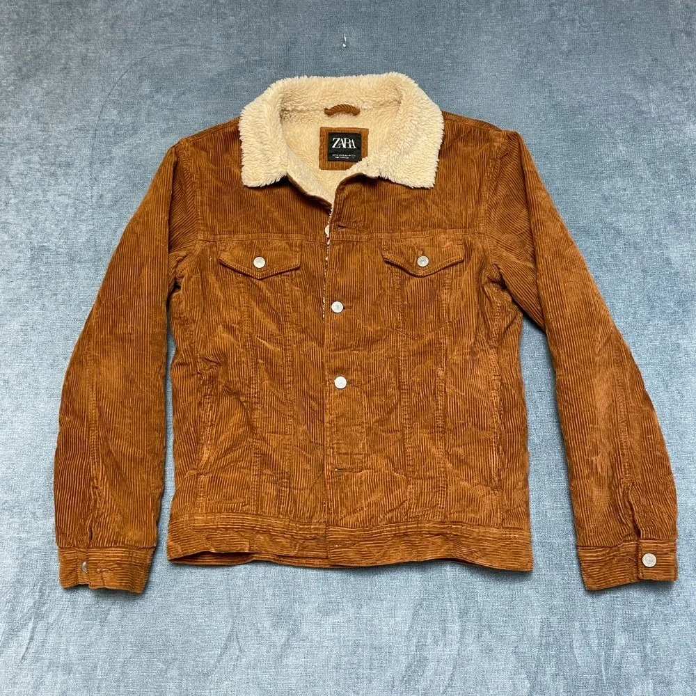 Zara Corduroy Trucker Jacket Mens Medium Brown Sherpa Lined Button Front Winter